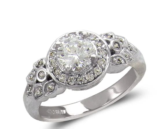NEW 14K WHITE GOLD LADIES FASHION WHITE SOLITAIRE RING: NEW 14K WHITE GOLD LADIES FASHION WHITE SOLITAIRE RING LADIES FASHION WHITE SOLITAIRE RING NEW 14K WHITE GOLD Apx. WIDTH: 10mm Apx. WEIGHT: 4.9g