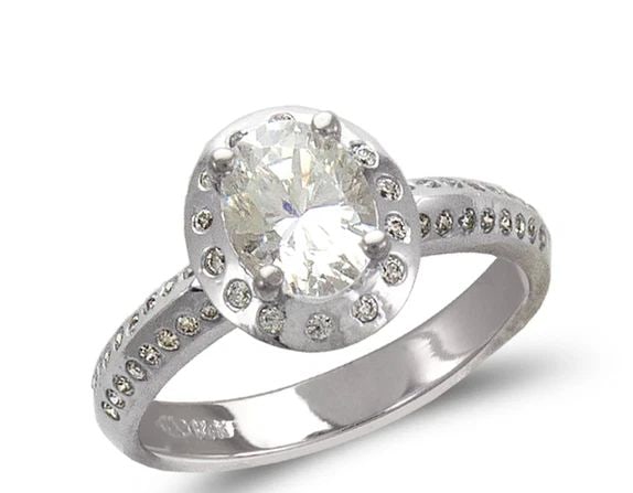 NEW 14K WHITE GOLD LADIES FASHION WHITE SOLITAIRE RING: NEW 14K WHITE GOLD LADIES FASHION WHITE SOLITAIRE RING LADIES FASHION WHITE SOLITAIRE RING NEW 14K WHITE GOLD Apx. WIDTH: 11mm Apx. WEIGHT: 4.5g