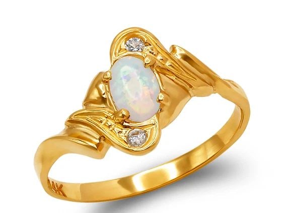 NEW 14K TWO TONE GOLD LADIES OPAL RING: NEW 14K TWO TONE GOLD LADIES OPAL RING LADIES OPAL RING NEW 14K TWO TONE GOLD SIZE Apx: 11mm WEIGHT: 1.9g