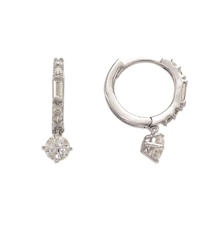 NEW 14K WHITE GOLD FANCY HUGGIE EARRINGS: NEW 14K WHITE GOLD FANCY HUGGIE EARRINGS FANCY HUGGIE EARRINGS NEW 14K WHITE GOLD Width: Approx. 4.5x18mm Apx WEIGHT: 1.9g