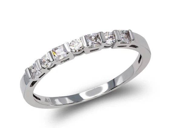 NEW 14K WHITE GOLD LADIES FANCY WHITE RING (1 of 2)