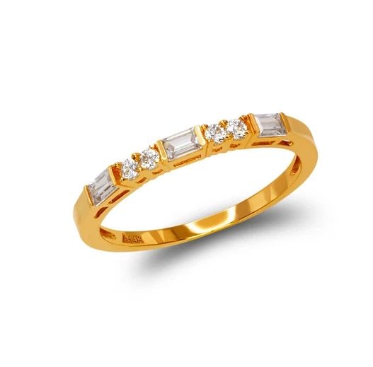 NEW 14K YELLOW GOLD LADIES FANCY BAND RING: NEW 14K YELLOW GOLD LADIES FANCY BAND RING LADIES FANCY BAND RING NEW 14K YELLOW GOLD SIZE Apx: 2mm WEIGHT: 1.6g