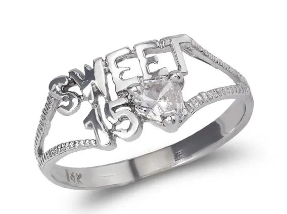 NEW 14K WHITE GOLD LADIES WHITE SWEET 15 RING: NEW 14K WHITE GOLD LADIES WHITE SWEET 15 RING LADIES WHITE SWEET 15 RING NEW 14K WHITE GOLD SIZE Apx: 8mm WEIGHT: 1.5g