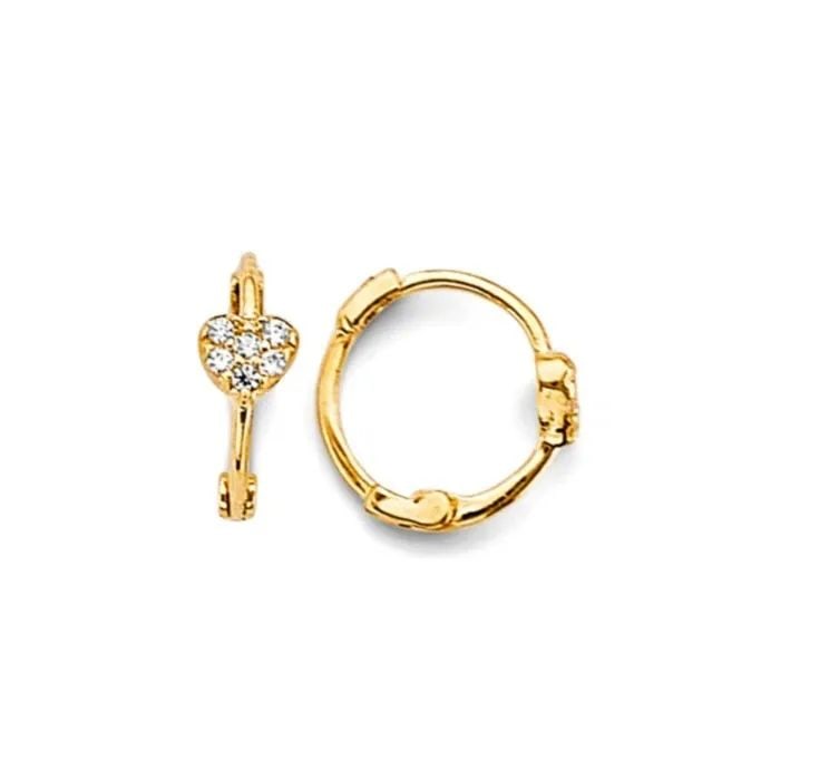 NEW 14K YELLOW GOLD HUGGIES EARRINGS: NEW 14K YELLOW GOLD HUGGIES EARRINGS HUGGIES EARRINGS NEW 14K YELLOW GOLD HEIGHT - 10 mm WIDTH - 10 mm Apx WEIGHT - 0.8 g