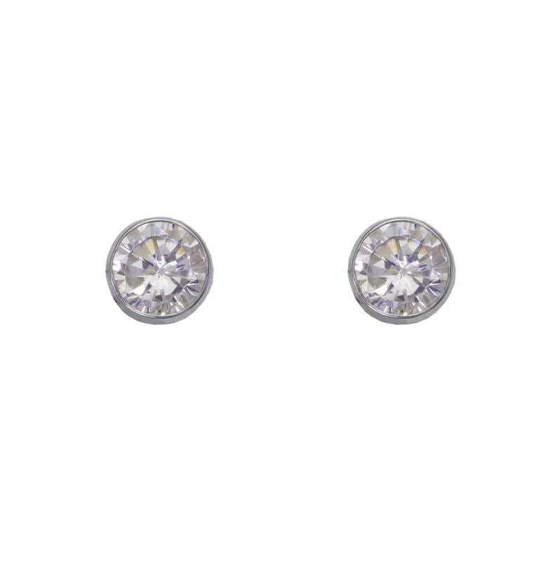 NEW 14K WHITE GOLD ROUND BEVELED STUD EARRINGS: NEW 14K WHITE GOLD ROUND BEVELED STUD EARRINGS ROUND BEVELED STUD EARRINGS NEW 14K WHITE GOLD Width: Approx. 5mm Apx WEIGHT: 2g
