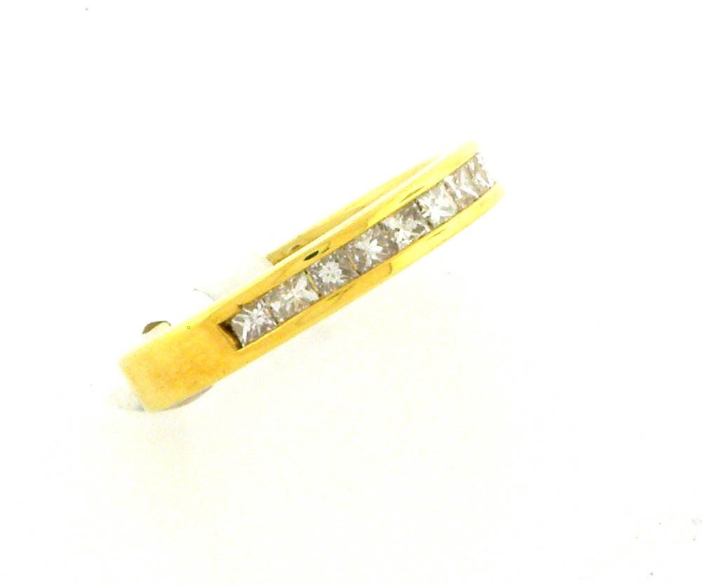 18K YELLOW GOLD 1.05ct PRINCESS CUT DIAMOND RING: Diamond Half Eternity RingConditionNewMaterial18k Yellow GoldStonesDiamond, Princess Cuts H SI1Stone Weight1.05ct twSize7Weight6.6g