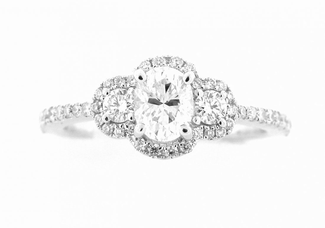 EGL CERTIFIED 14K DIAMOND ENGAGEMENT OVAL CUT RING (1 of 2)