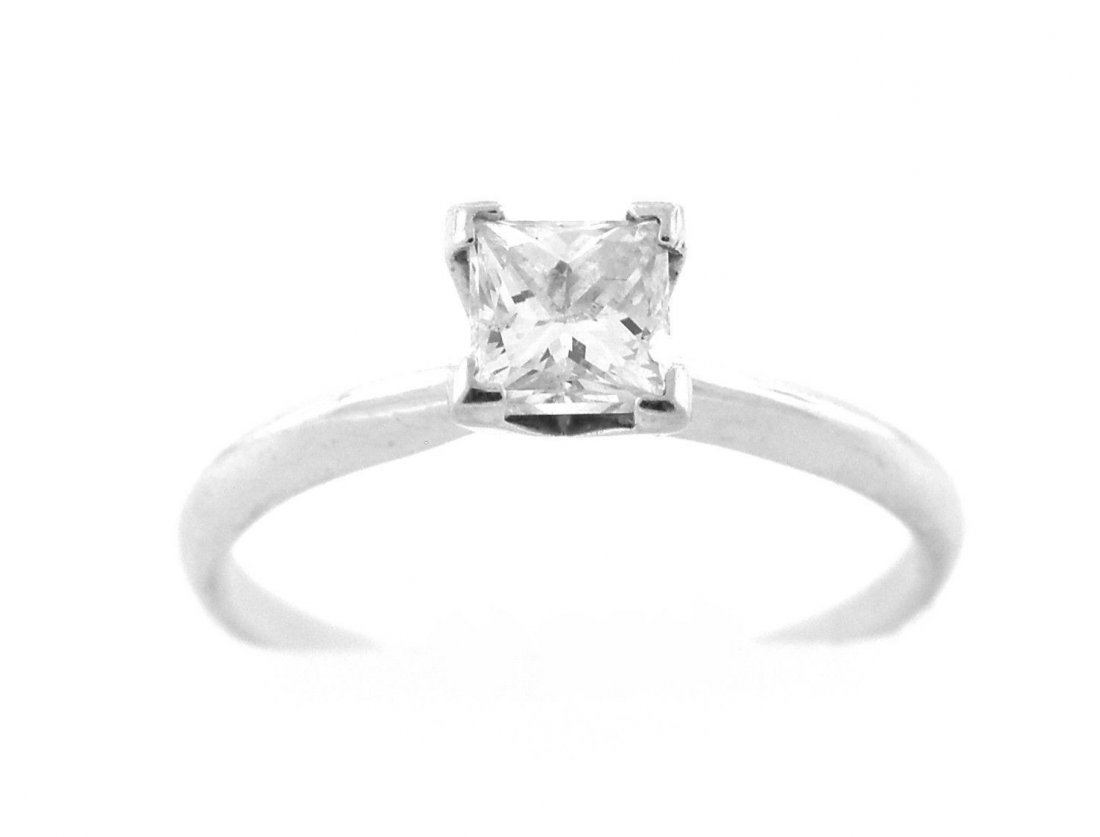 ESTATE 0.35ct 14k WHITE GOLD DIAMOND ENGAGEMENT RING: ItemEngagement RingConditionPre-owned, just polished, In Excellent ConditionMaterial14K WhiteStonesPrincess Diamonds G SI1Stone Weight0.35ctSize5.5 (we can re-size, please contact us first)Weight1.5g