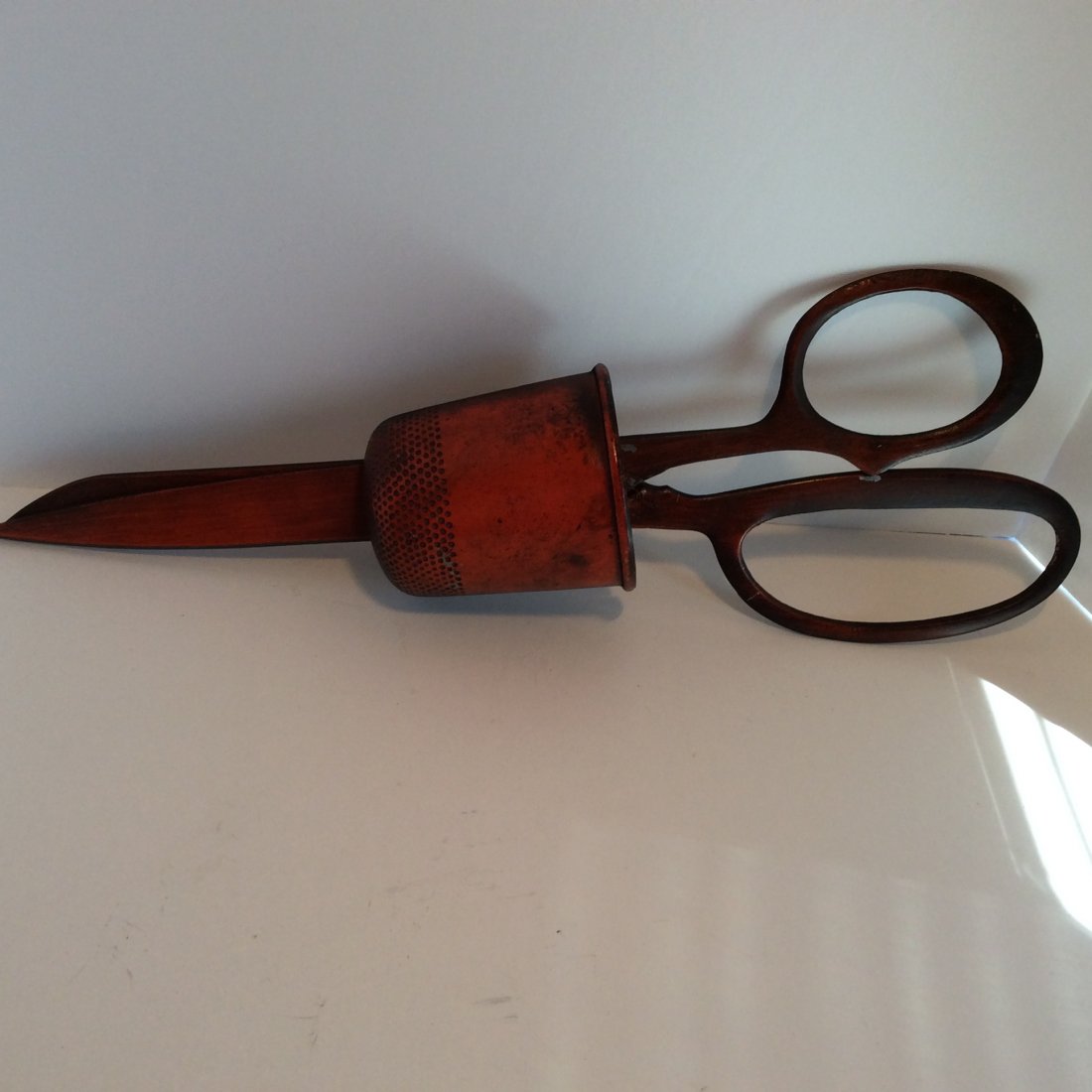 Antique trade sign large scissors and thimble 21 in.: Large par antique scissors and thimble hanging trade sign 21"i