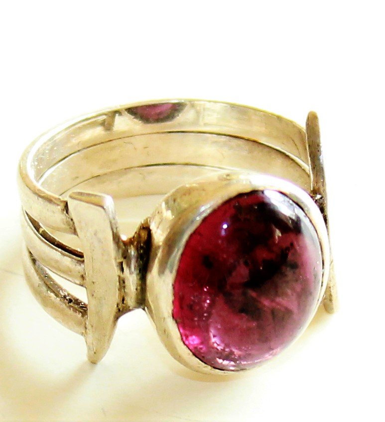 vintage amethyst women's ring 925 Silver size  9 (1 of 2)