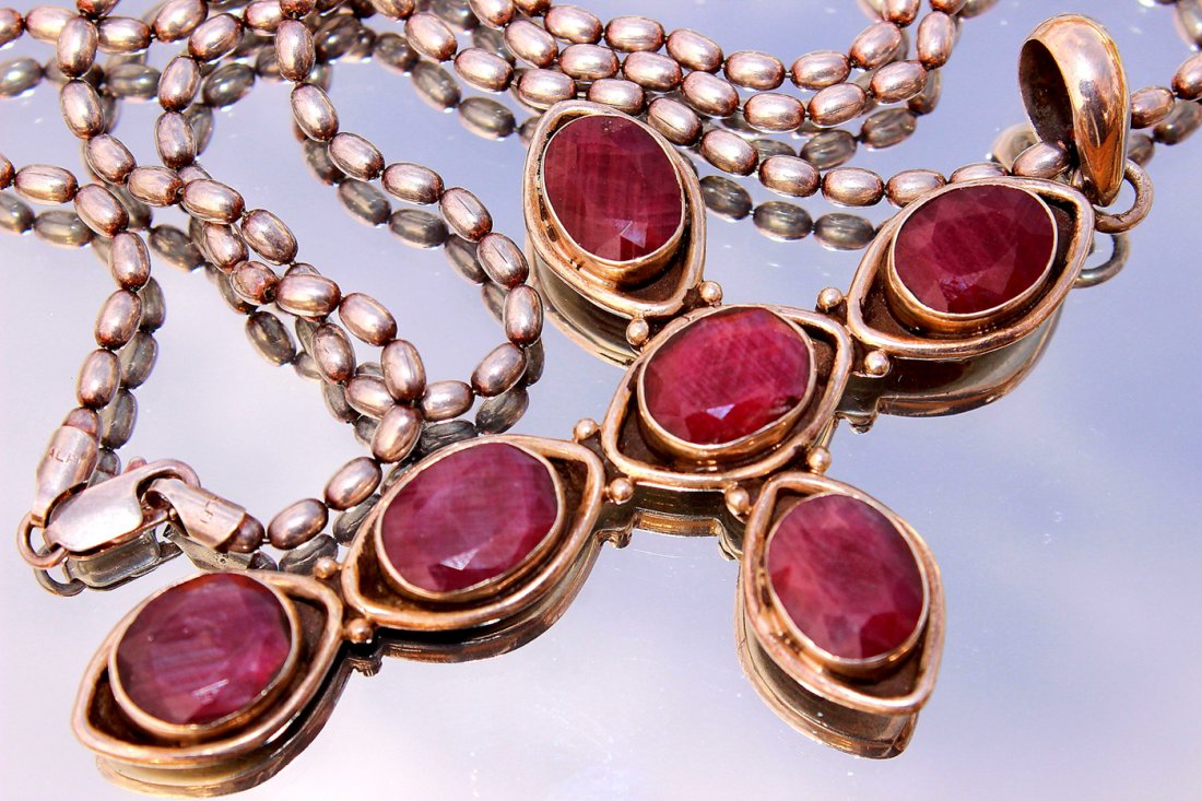 Large vintage Silver Cross Inlaid Ruby (1 of 2)