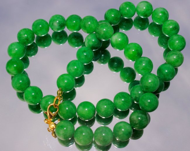 Natural Jadeite Necklace (1 of 1)