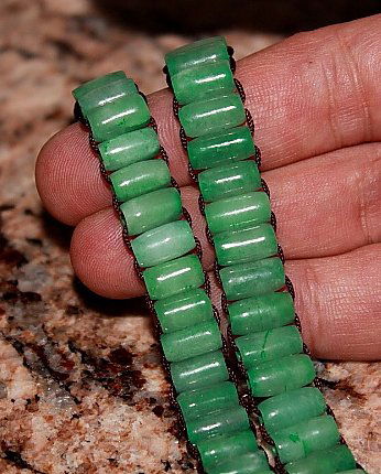 Jadeite Jade Necklace Choker (1 of 2)