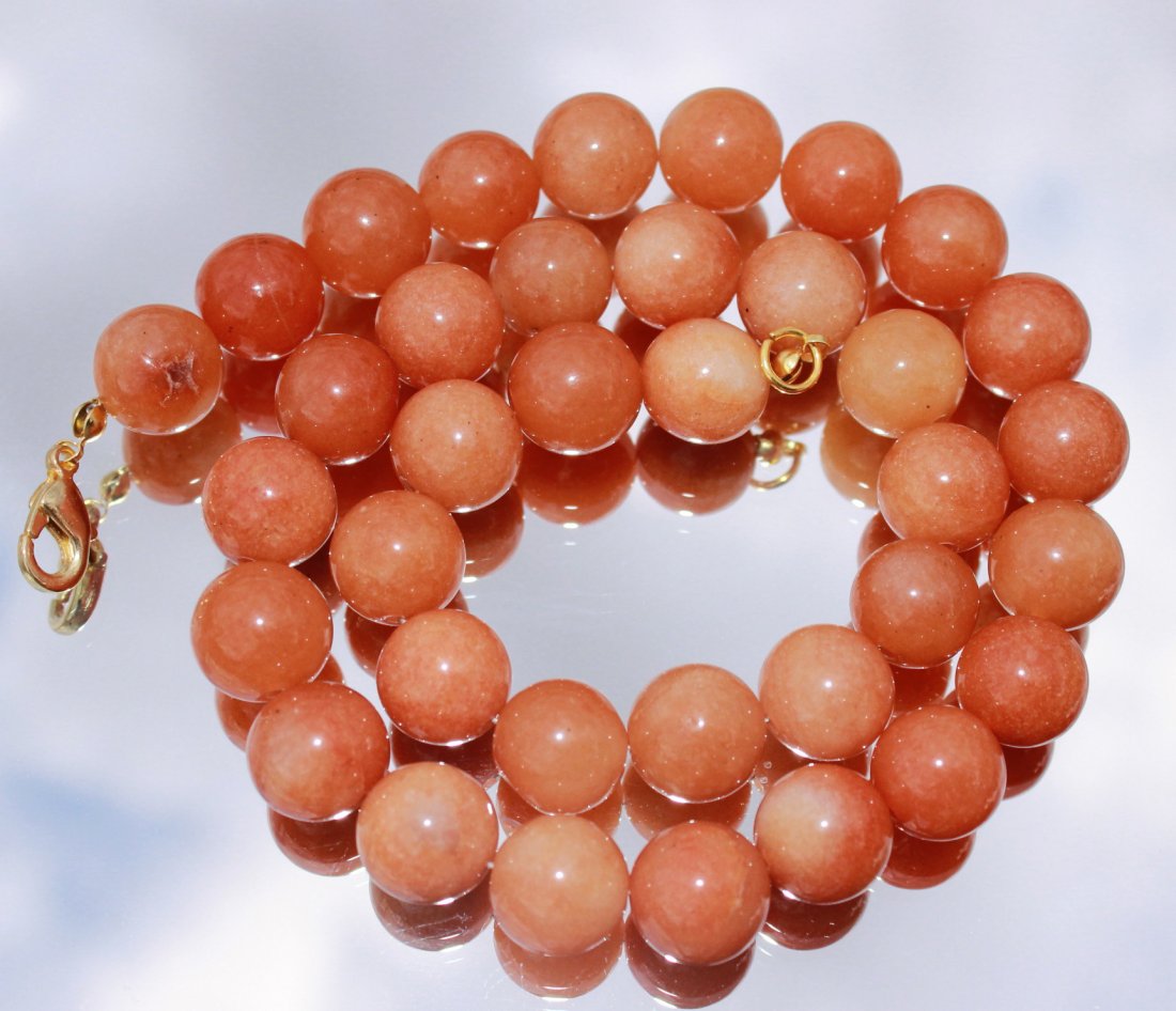 Natural Jadeite Necklace (1 of 2)