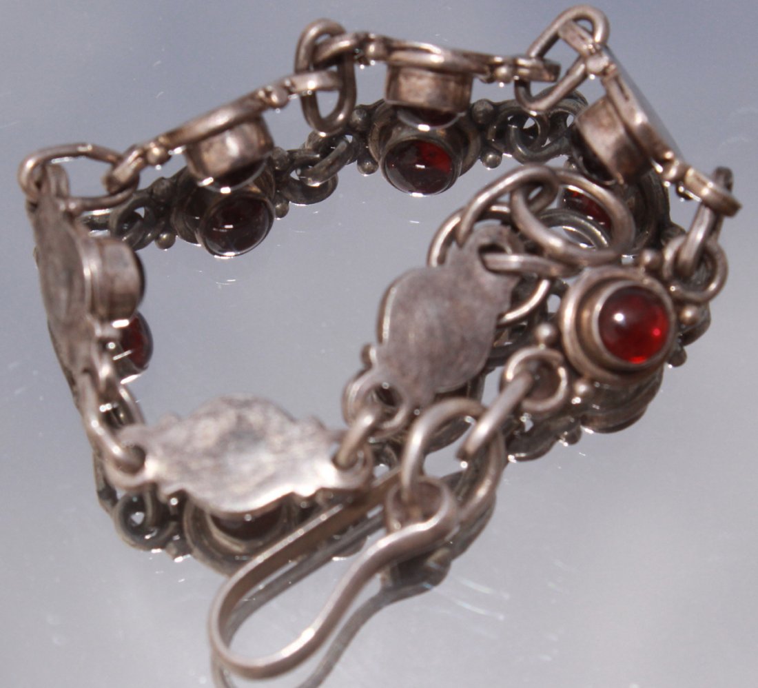 vintage Silver Inlaid Garnet Bracelet (1 of 1)
