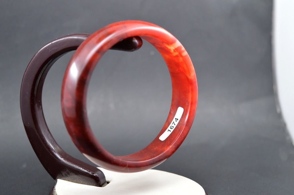 Beautiful Genuine Natural Jade Gems Bangle (1 of 3)