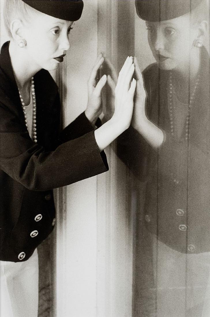 David Seidner - Shelley Duvall: Vintage gelatin silver print cm 33 x 22,3 Edition 5 of 12 Numbered, signed and dated in black ink on the verso Photographer's credit stamp on the verso