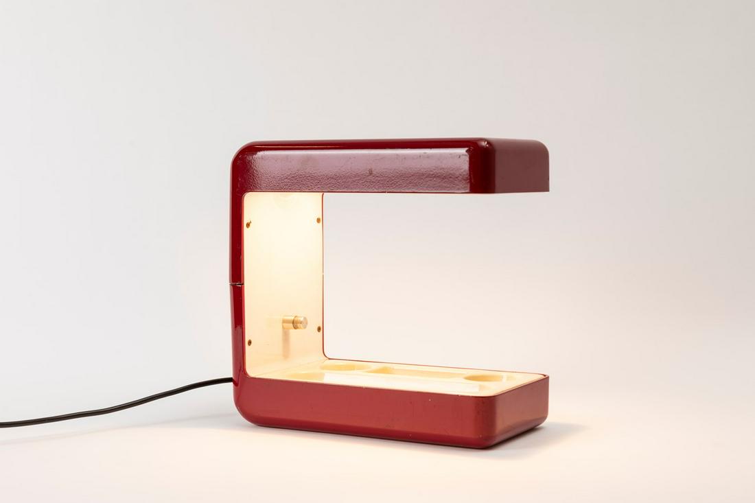 Giotto Stoppino - Isos table lamp: Aluminum and abs Prod. Sections cm h 28 x l 28 x depth 15