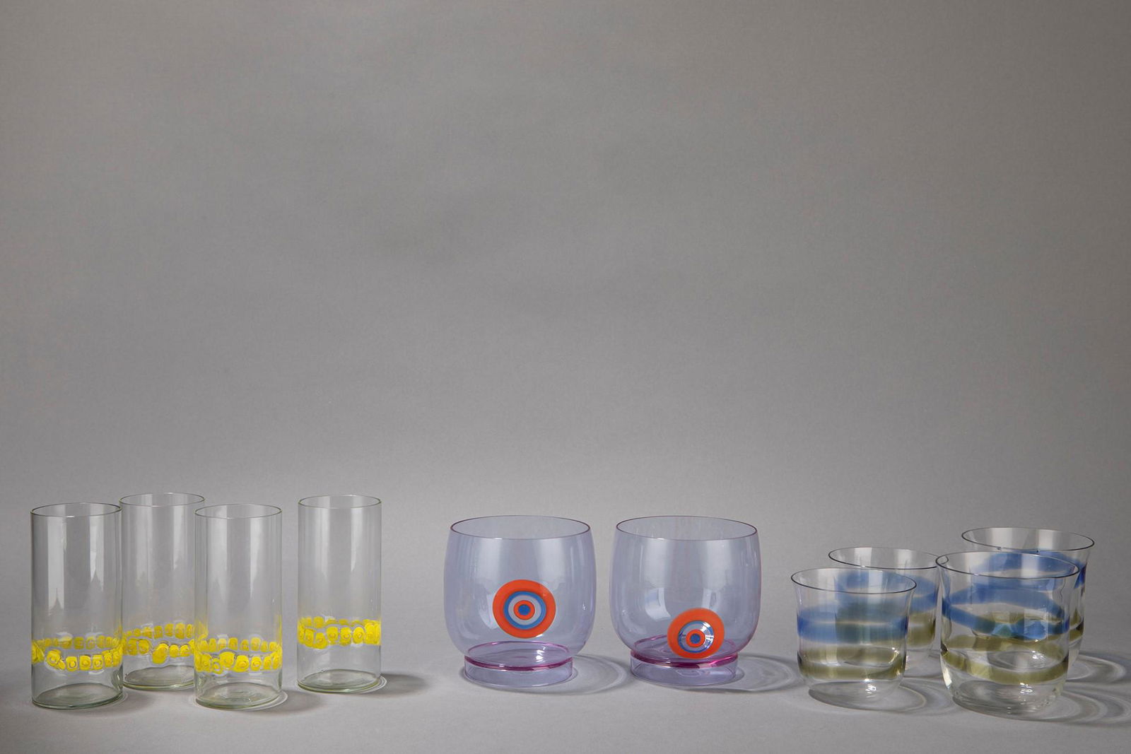 Potenza, Gian Maria - Tagliapietra, Lino - Set: Set, 1968 Misure diverse composed by 10 glasses in different colours. Blown glass. La Murrina manufacture. One glass has the original label.Microchip on a glass