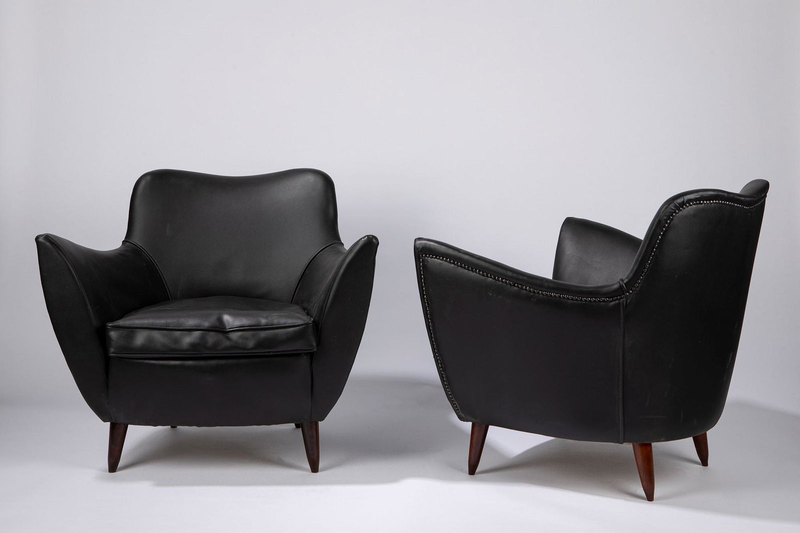 Veronesi, Guglielmo - Two armchairs (1 of 1)