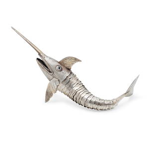 A silver object, swordfish: Weight g 300,90 cm 40,00