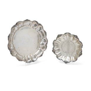 Two silver center pieces, Italy, 20th century: Weight kg 3,15 diameter cm 47,00 cm 35,00