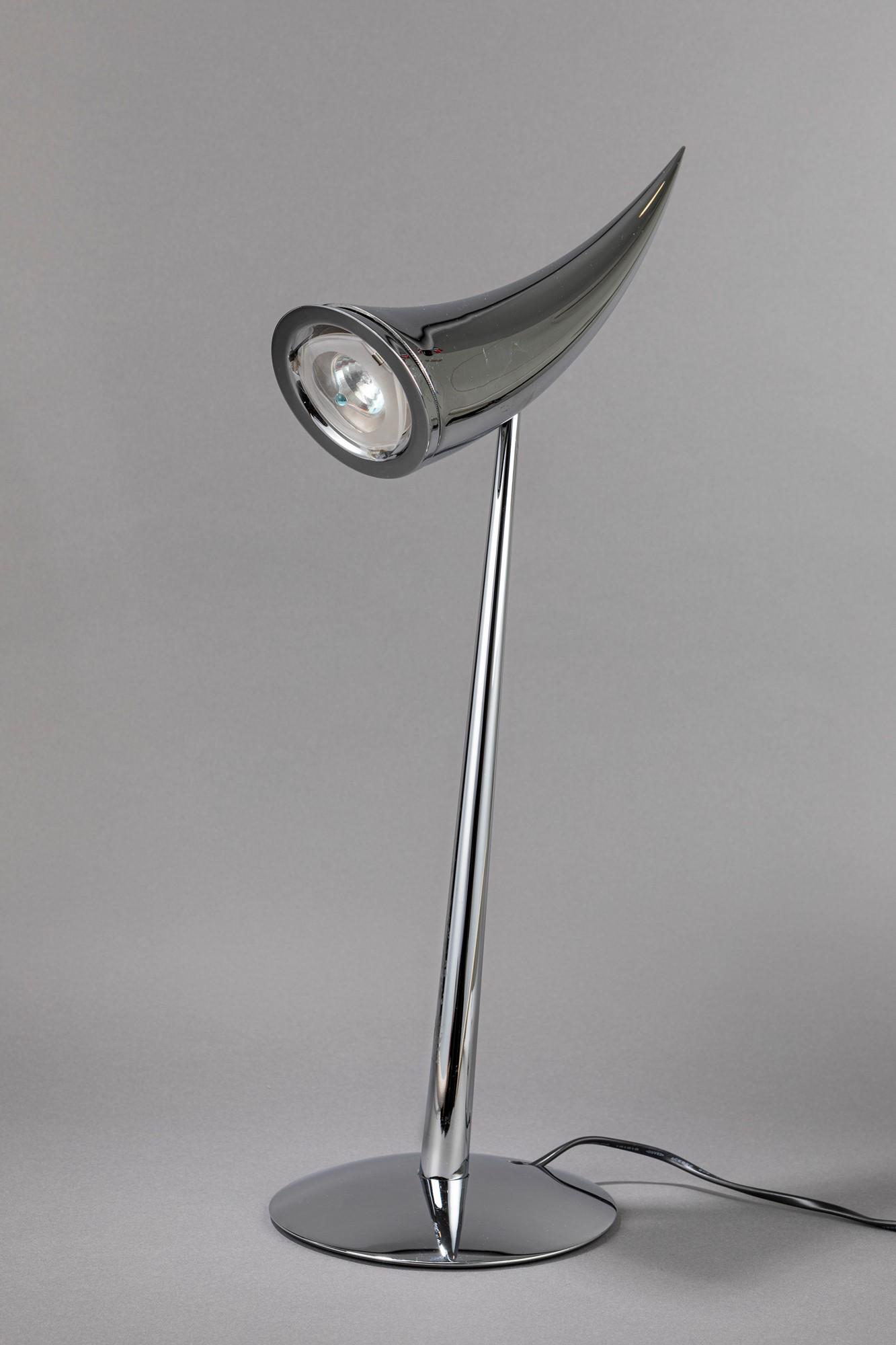 Philippe Starck - Ara (1 of 1)