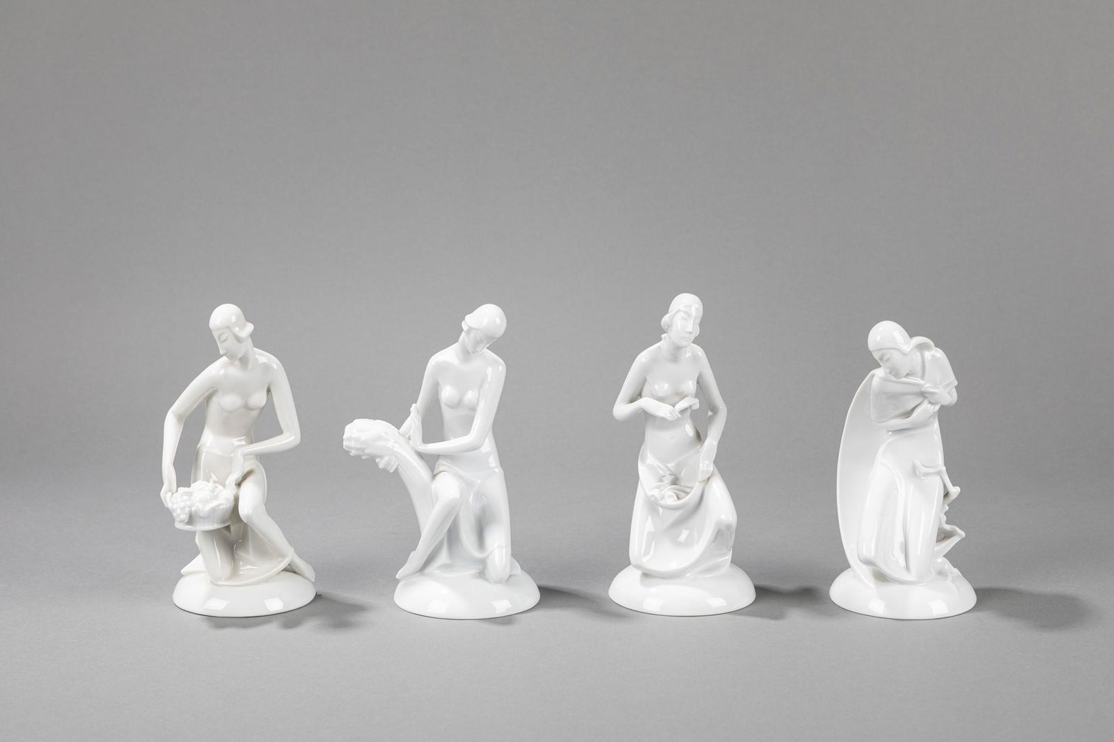 Gerhard Schliepstein - Le Quattro Stagioni, 1928: h max 19 cm width max 10 cm each white porcelain. Rosenthal Manufacture. Marked under the base. LITERATUREE. Niecol, Rosenthal, vol. 3, 3.1103 â€“ 3.1106