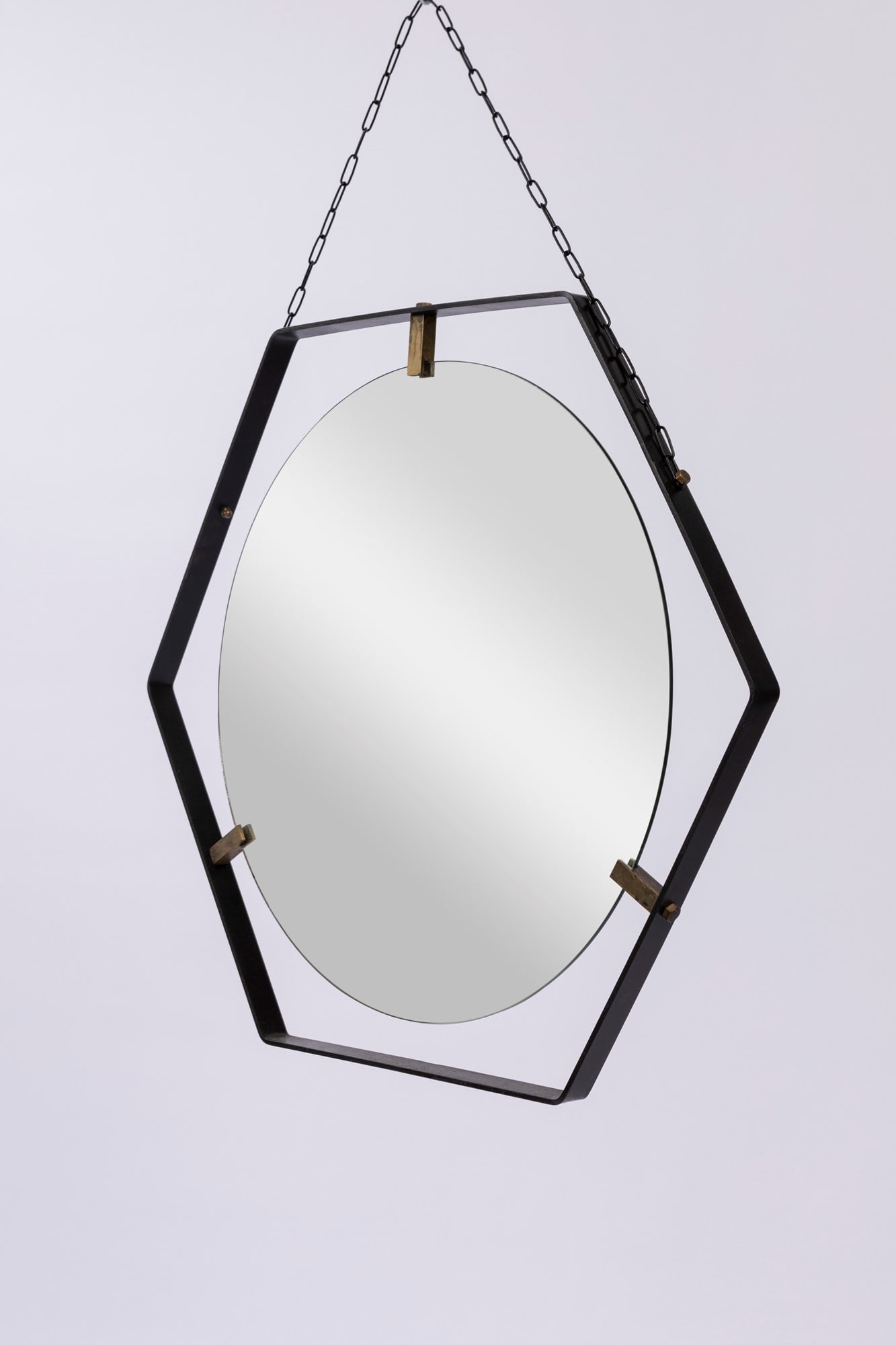 Italian Manufacture - Wall mirror, 1960 ca.: 55 x 65 cm brass, varnished metal and mirrored glass.