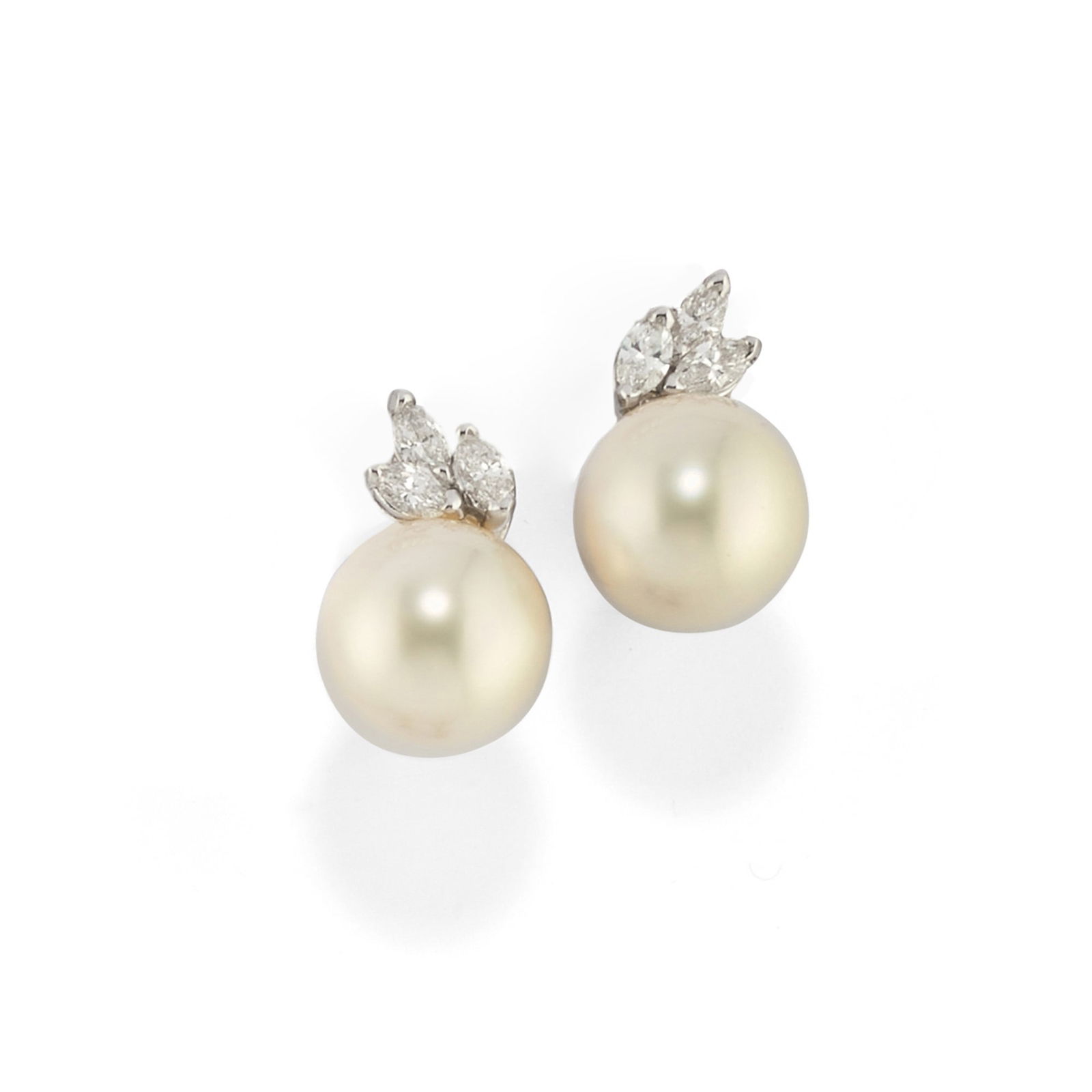 Crivelli - Pearl earrings, 18k white gold: Pearl earrings, 18k white gold, featuring South Sea cultured pearls of approximately 11.85 mm, and marquise cut diamonds for a total of approximately 0.70 carats, with a clip clasp. weight g 10,62 cm