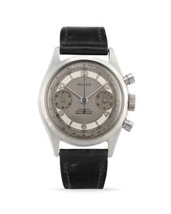 Mulco chronograph ,50s: Mulco chronograph, 50s Stainless steel round case, screw back, round pushers. Gray and argenté dial, painted mirrored arabic numerals and indexes. Hand-winding movement. Leather