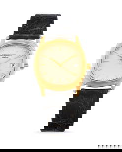 Patek Philippe 3701 ,80s: Patek Philippe 3701, 80s 18k gold cushion case, n.2816499. Cream coloured dial, applied indexes. Quartz movement, cal.E23, n.1553079. Patek Philippe leather strap and Patek Philippe gold buckle. Size: