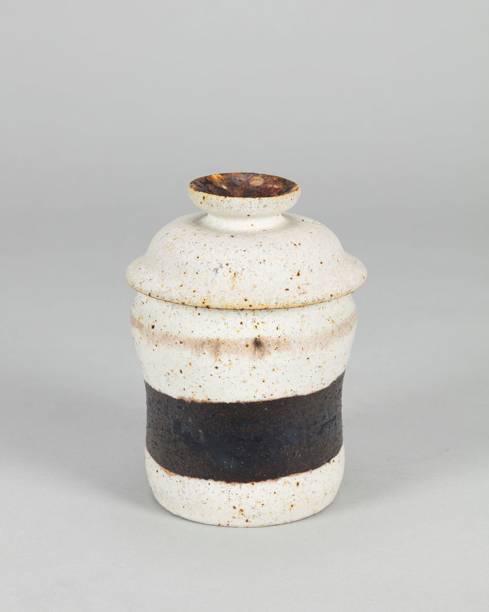 Bruno Gambone (Vietri sul mare 1936-Firenze 2021)  - Vessel with top, 1960 ca. (1 of 1)