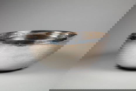 Lino Sabattini - Huge bowl, 1970 ca.: h 16 x diam 39,5 cm silvered metalManufactured by Sabattini, Italymark embossed on metal
