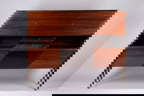 Osvaldo Borsani - Sideboard, 1940 ca.: h 146 x 180 x 44 cm veneered solid wood, brass details, maple wood and glass plane.Borsani, VaredoDefects LITERATURER. Aloi, L’arredamento moderno, Hoepli, 1952, fig. 546