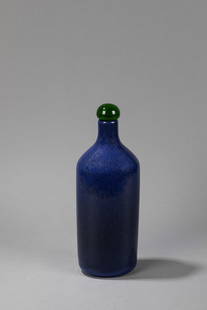 Toni Zuccheri (1936) - Bottle, 1987: h 31 cm width 13 cm depth 7 cm glass with cup from serie “I Marmi”. Barovier e Toso Manufacture. Dated and signed under the bbase.