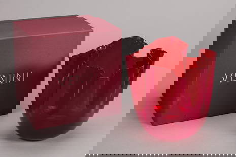 Fulvio Bianconi - Fazzoletto vase, 2003: h 22 x diam max 22 cm in blown glass and colored redManufacture Venini, Muranopointed signature under base