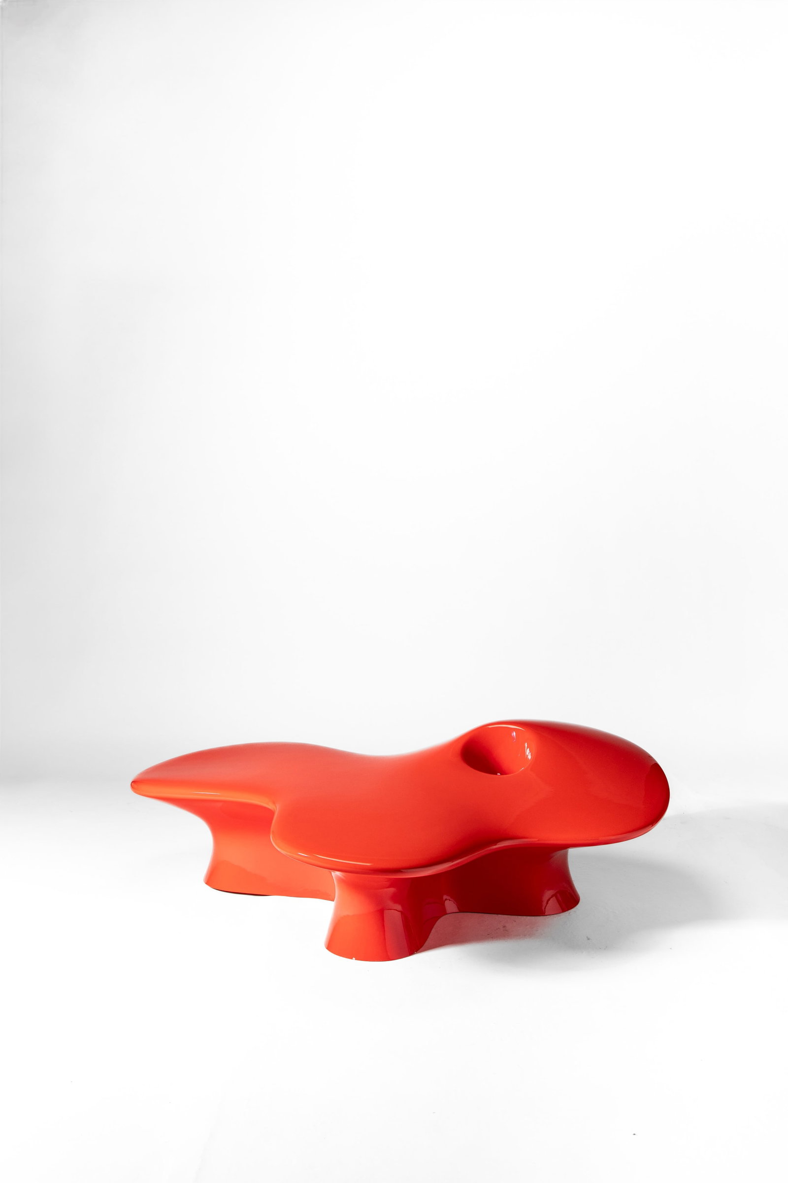 Ma Yansong / Studio MAD (Pechino) - Center seat model 'Mogu', limited edition, 2017: 55 x 164 x 130 cm designed in 2017polyurethanelimited edition of 12 piecesSawaya & Moroni edition, Milan, Italy LITERATURE Deco Magazine, no.69, July-September 2017, p. 102Interni, 'Red' insert, Septe