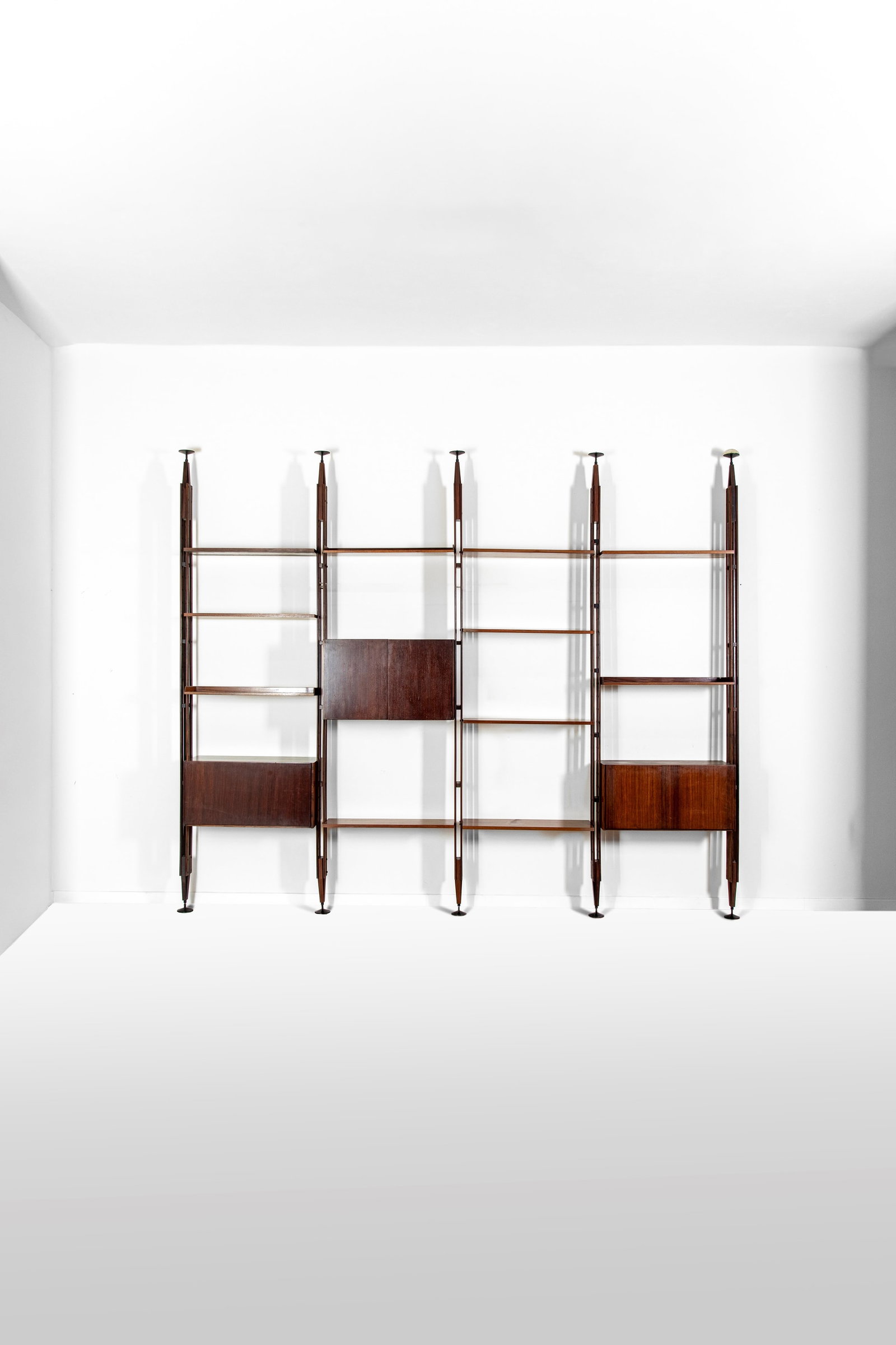 Franco Albini (1905 - 1977) - Modular bookcase model no. LB7, 1957 (1 of 7)