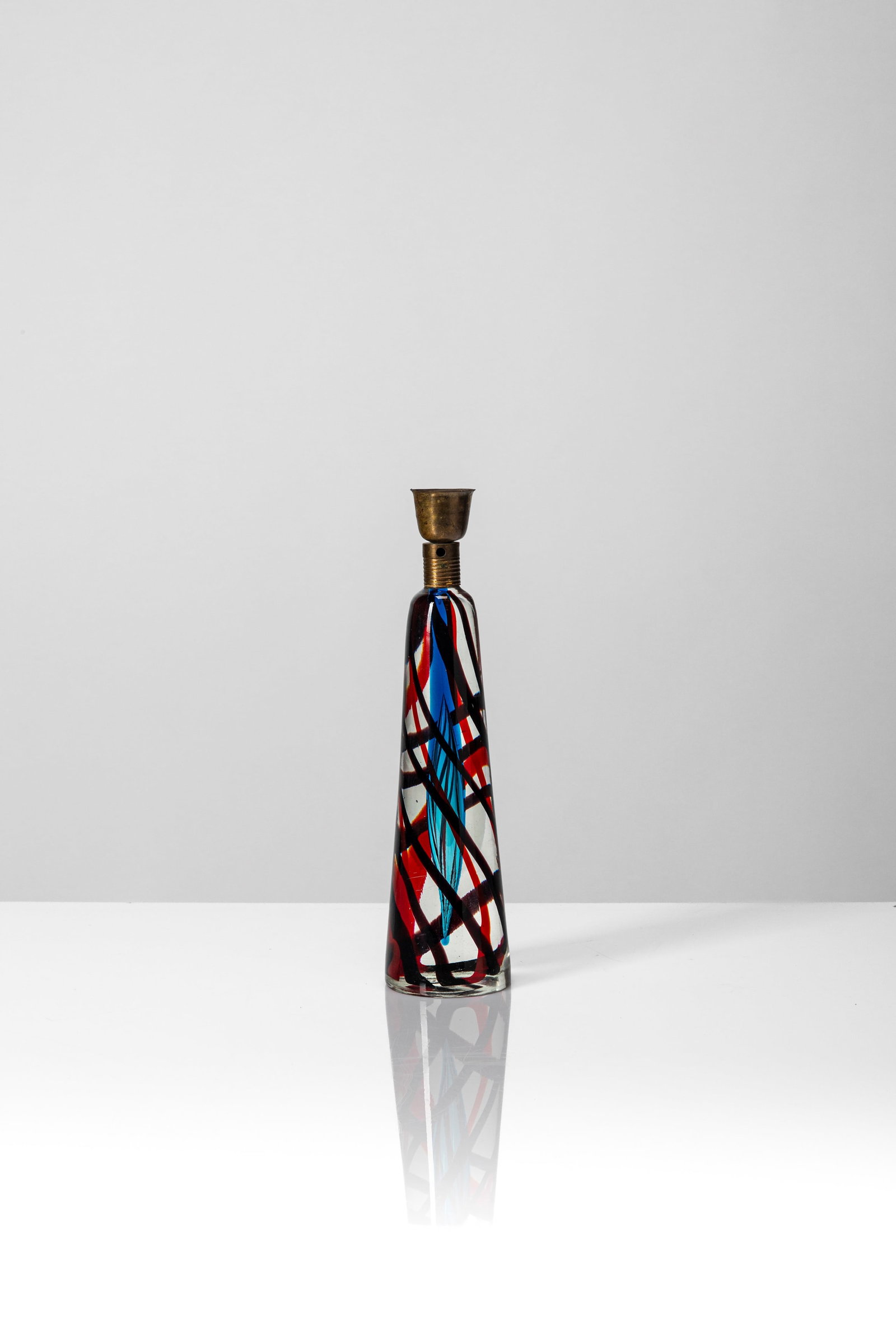 Fulvio Bianconi (attribuito a) (Padova 1915 - Milano 1996) - Table lamp, 1950 circa: 37,5 x 9,5 x 9,5 cm executed in 1950 circasolid glass, brassMuranese manufacture, Italy PROVENANCE Private collection, Venice, Italy Finarte does not guarantee electrical components and suggests