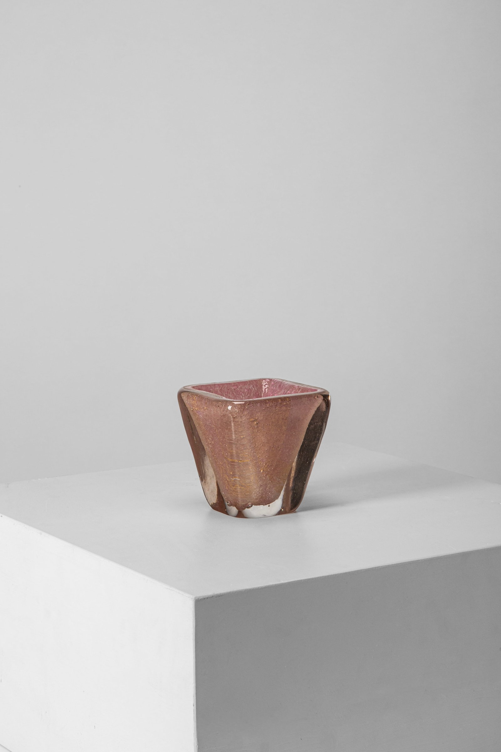 Seguso Vetri d’Arte - 'Sommerso' glass vase, 1940 circa (1 of 4)