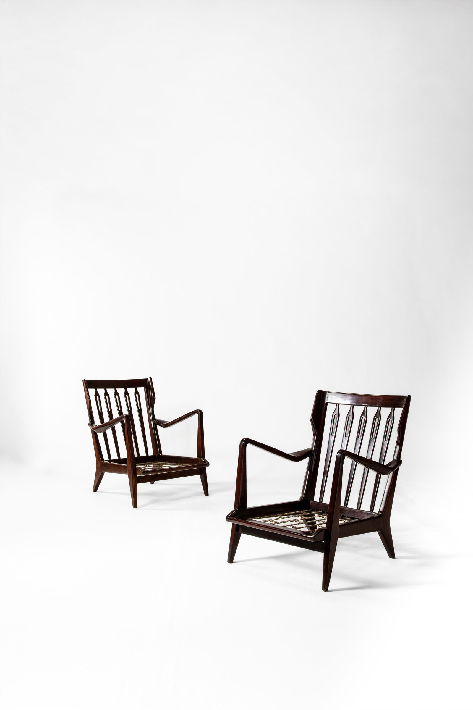 Gio Ponti (Milano 18 novembre 1891 - 16 settembre 1979) - Pair of armchairs model no. 516, 1950 (1 of 4)