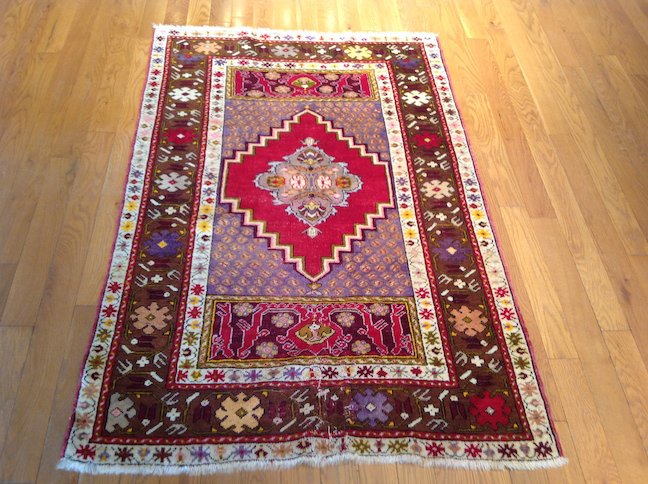 Semi-Antique Turkish Anatolian rug: Semi-Antique Turkish Anatolian rug Size: 3' 6" x 5' 4"