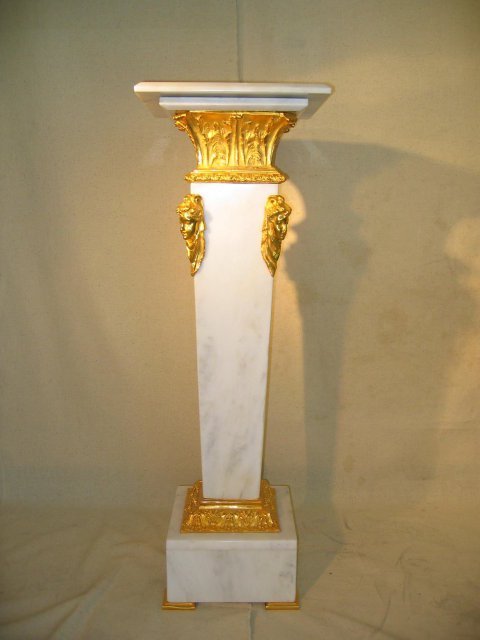 Classic Lady Face Pedestal (1 of 1)