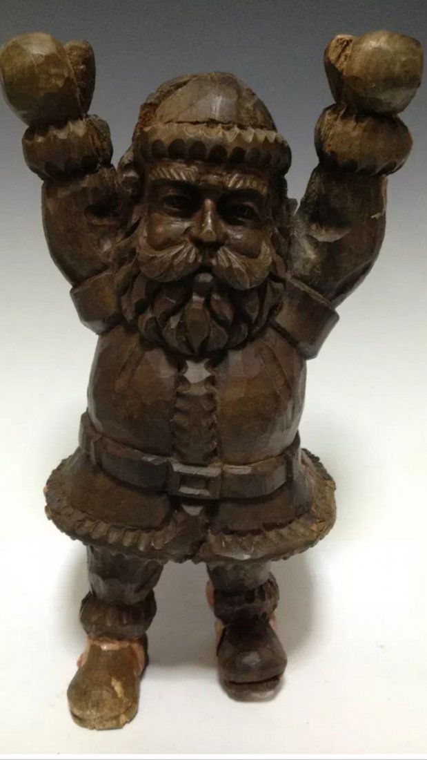 Carved Santa Claus (1 of 6)