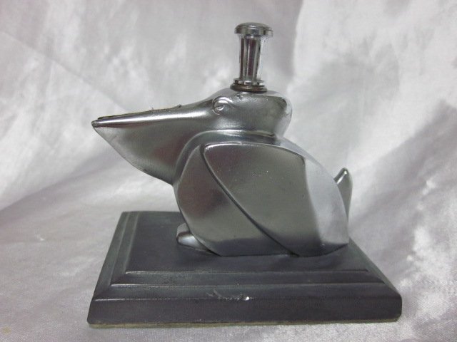 Ronson “Dodo Bird” Petrol Striker Table Lighter © (1 of 2)