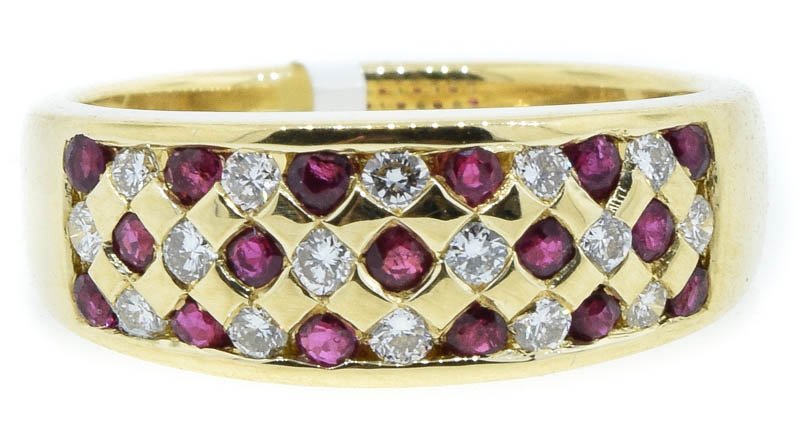 diamonds and rubies vintage ring (1 of 4)