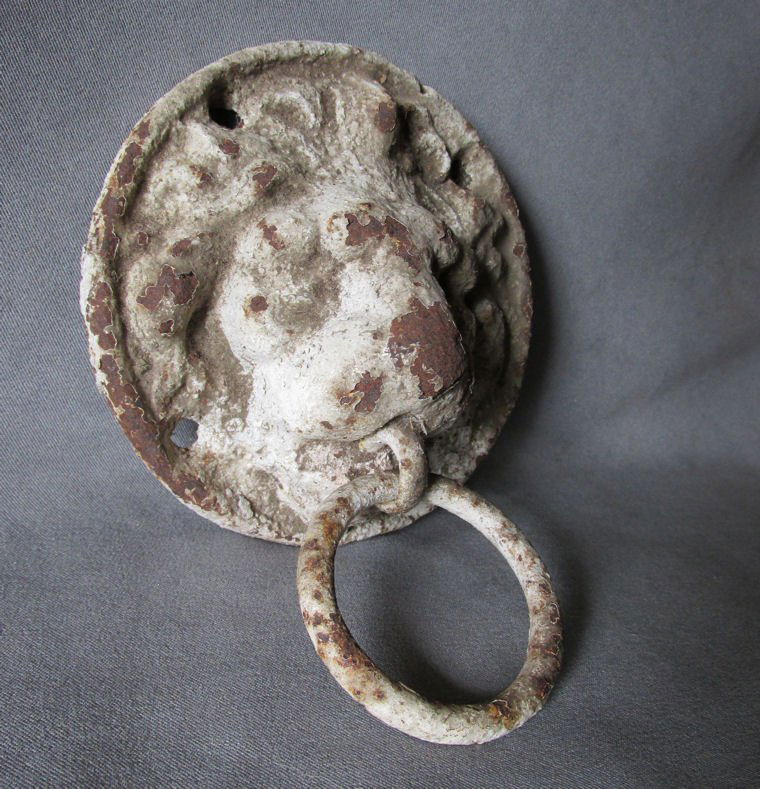 19thC Victorian Figural Lion Gate Pull or Hitching Post (1 of 4)