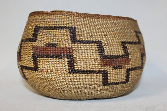 Vintage California Karuk Twined Basketry Bowl (1 of 1)