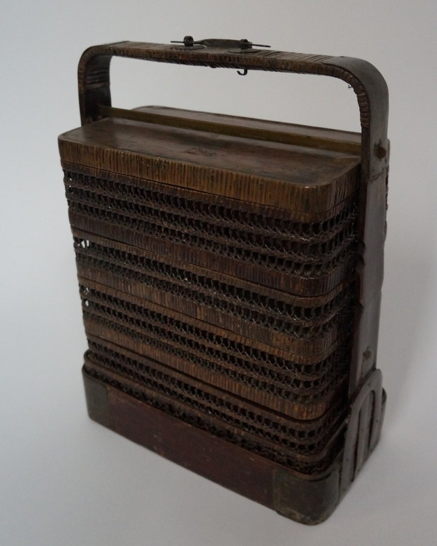 Vintage Four Tiered Picnic Basket (1 of 8)